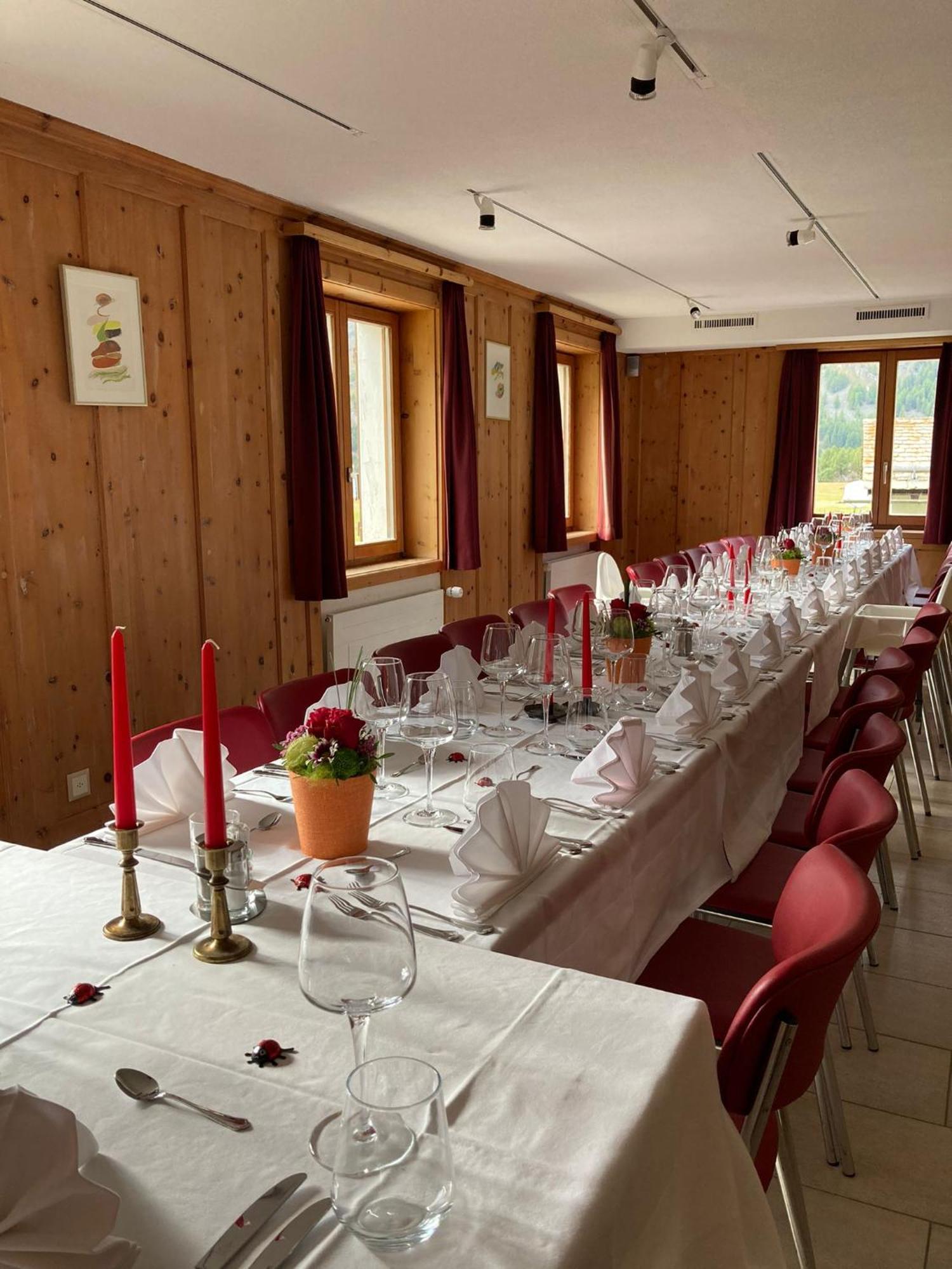 Hotel Ristorante Lagrev Малоя Екстер'єр фото