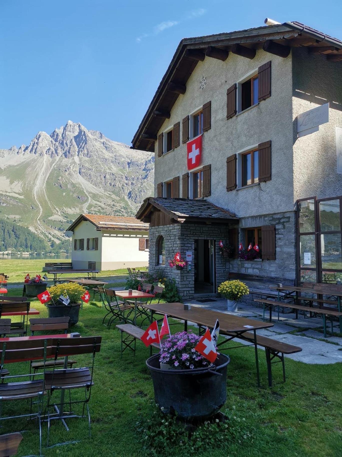 Hotel Ristorante Lagrev Малоя Екстер'єр фото