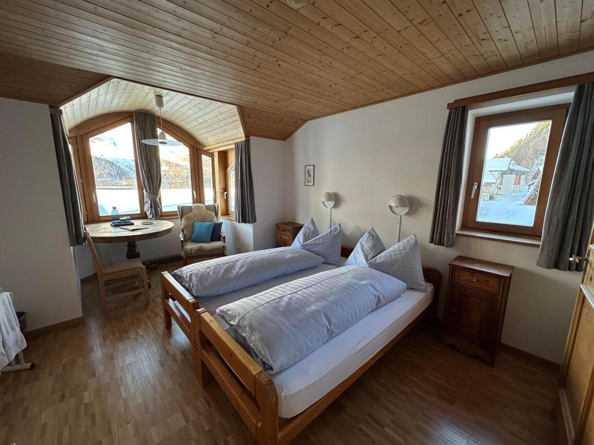 Hotel Ristorante Lagrev Малоя Екстер'єр фото